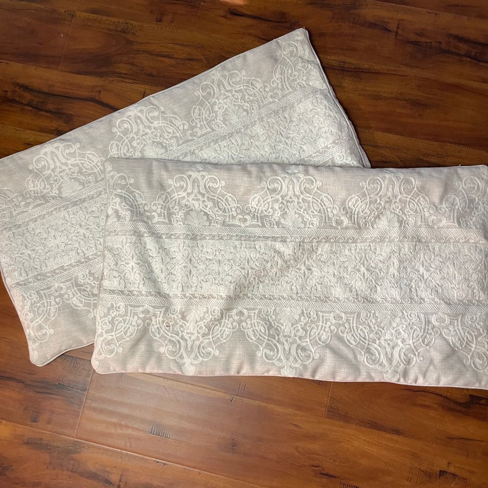 2 J Queen Damask Embroidered Pillow Shams Size King Beige Laura Lynn Regency